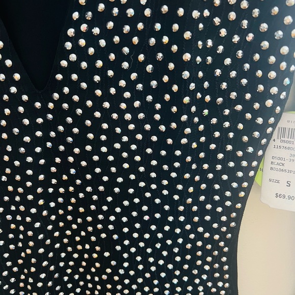 NEW BEADED DRESS FROM WINDSOR - Picture 2 of 6